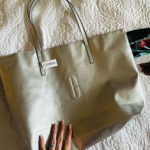 Clinique bag